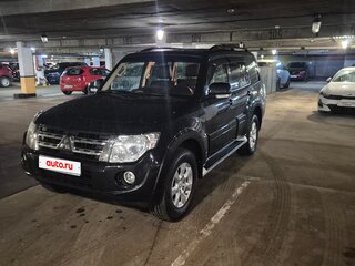 2013 Mitsubishi Pajero IV Рестайлинг 1, чёрный, 2050000 рублей, вид 3