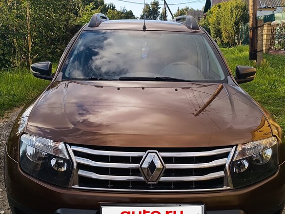 2014 Renault Duster I, коричневый, 900000 рублей