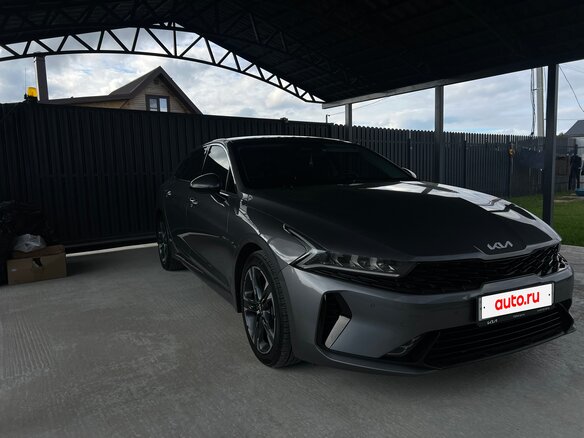 2023 Kia K5 III, серый, 2900000 рублей - вид 4