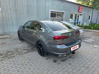 2021 Volkswagen Polo VI, серый, 1680000 рублей, вид 4