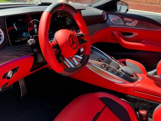 2023 Mercedes-Benz AMG GT 4-Door Coupe 43 I, белый, 8150000 рублей, вид 2
