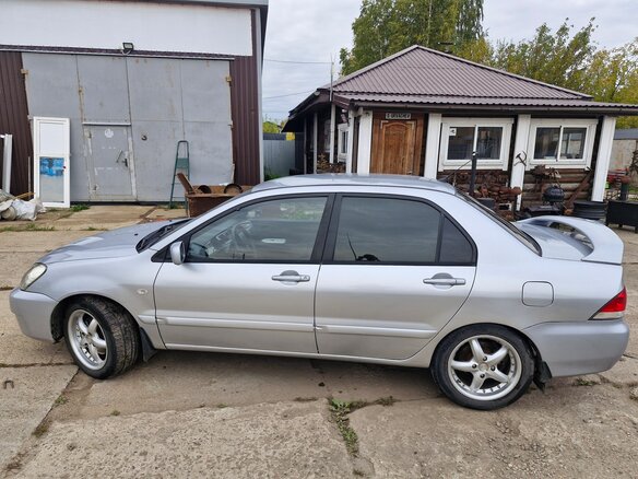 2006 Mitsubishi Lancer IX Рестайлинг, серебристый - вид 4