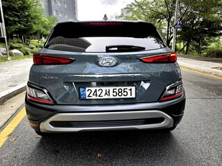 2022 Hyundai Kona I Рестайлинг, серый, 1870000 рублей, вид 5