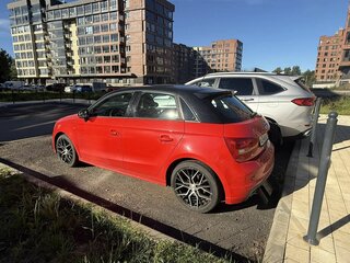 2013 Audi A1 I (8X), красный, 1000000 рублей, вид 4