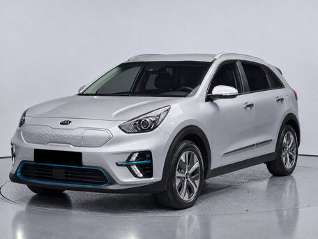 2021 Kia Niro I Рестайлинг, серебристый, 2140000 рублей, вид 1