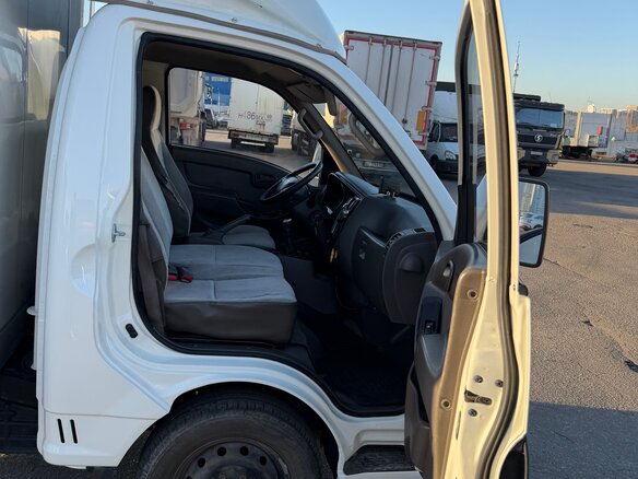 2014 Hyundai Porter II, белый, 1400000 рублей - вид 5
