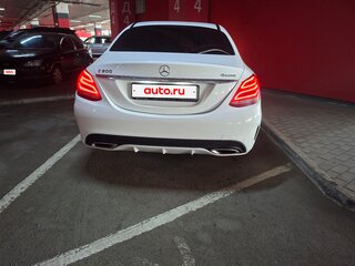 2015 Mercedes-Benz C-Класс 200 IV (W205), белый, 2400000 рублей, вид 2