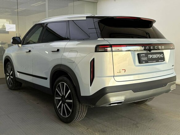 2024 Jaecoo J7 I, серый, 2320000 рублей - вид 6