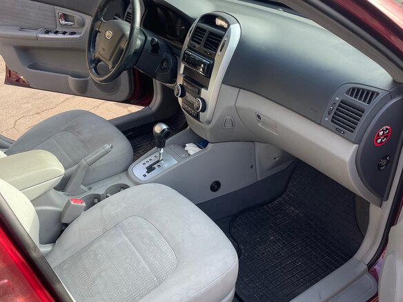 2007 Kia Cerato I Рестайлинг, пурпурный, 250000 рублей - вид 8