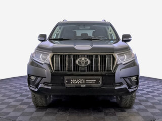 2020 Toyota Land Cruiser Prado 150 Series Рестайлинг 2, чёрный, 5990000 рублей, вид 2