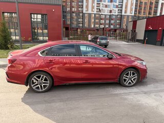 2021 Kia Cerato IV, красный, 2210000 рублей, вид 5