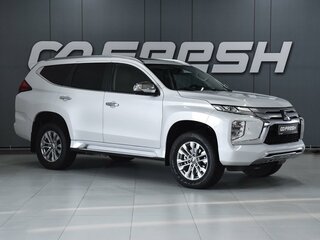 2020 Mitsubishi Pajero Sport III Рестайлинг, серебристый, 4499000 рублей, вид 1
