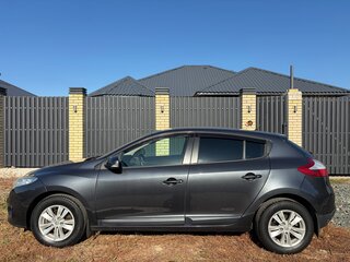 2011 Renault Megane III, чёрный, 799000 рублей, вид 4
