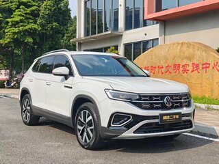 2023 Volkswagen Tayron I Рестайлинг, белый, 1950025 рублей, вид 4