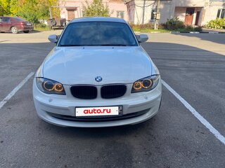 2011 BMW 1 серии 116i I (E81/E82/E87/E88) Рестайлинг, белый, 950000 рублей, вид 4