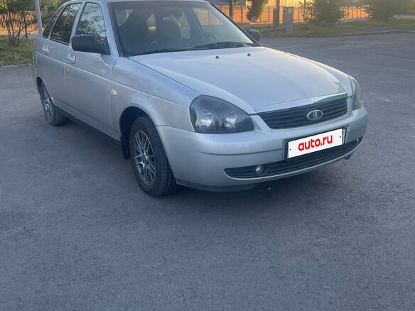 2010 Lada (ВАЗ) Priora I, серебристый, 350000 рублей - вид 5