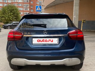 2019 Mercedes-Benz GLA 200 I (X156) Рестайлинг, синий, 1600000 рублей, вид 3