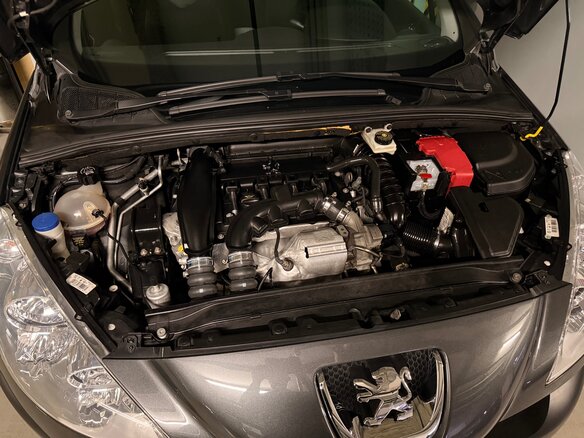 2008 Peugeot 308 I, серый - вид 15