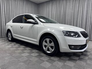 2016 Skoda Octavia III (A7), белый, 1720000 рублей, вид 2