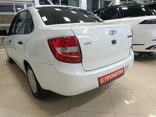 2018 Lada (ВАЗ) Granta I Рестайлинг, белый, 522000 рублей, вид 4