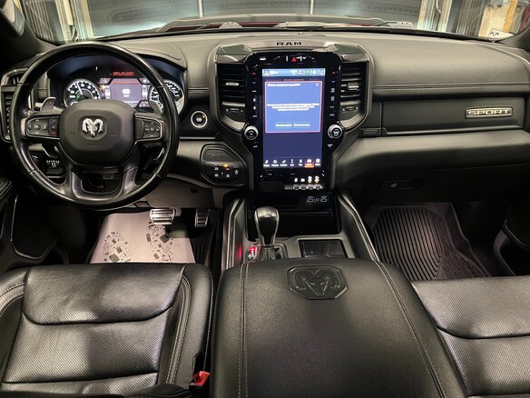 2022 Ram 1500 Crew Cab V, красный, 5900000 рублей - вид 17