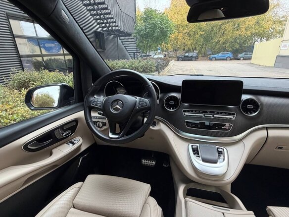 2023 Mercedes-Benz V-Класс Long 300 d длинный III (W447) Рестайлинг, чёрный, 9400000 рублей - вид 11