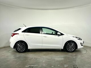 2014 Hyundai i30 II, белый, 1050000 рублей, вид 5