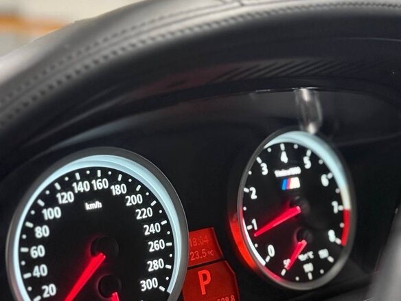 2013 BMW X6 M I (E71) Рестайлинг, чёрный, 2200000 рублей - вид 24