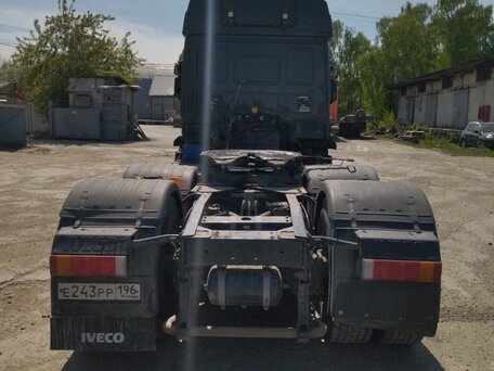 2017 Iveco Stralis, серый, 2900000 рублей, вид 5
