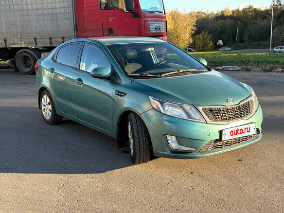 2012 Kia Rio 4-speed III, зелёный, 850000 рублей