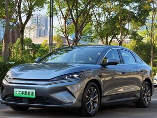 2026 BYD Qin L, серый, 1800000 рублей, вид 3