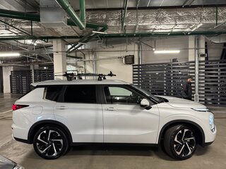 2022 Mitsubishi Outlander IV, белый, 3800000 рублей, вид 4