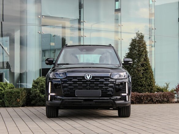 2025 Changan CS95 I Рестайлинг 2, чёрный, 4859900 рублей - вид 1