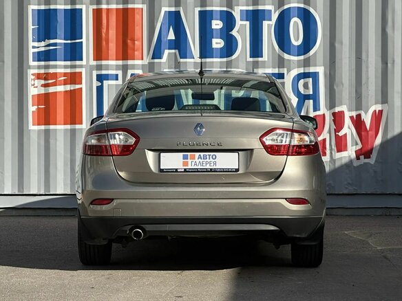 2010 Renault Fluence I, бежевый, 590000 рублей - вид 4