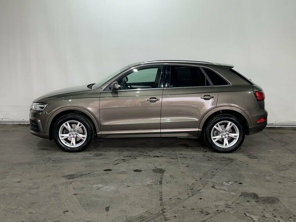 2016 Audi Q3 I (8U) Рестайлинг, серый, 2150000 рублей - вид 6