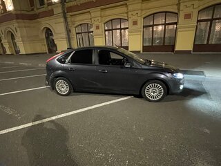 2010 Ford Focus II Рестайлинг, серый, 565000 рублей, вид 3