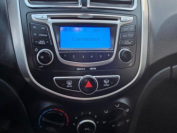 2011 Hyundai Solaris I, серый, 700000 рублей - вид 23