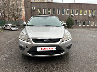 2008 Ford Focus II Рестайлинг, серебристый, 550000 рублей, вид 2