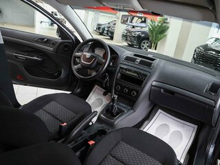 2009 Skoda Octavia II (A5) Рестайлинг, серый, 595000 рублей, вид 5