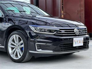 2018 Volkswagen Passat B8, чёрный, 1400000 рублей, вид 3