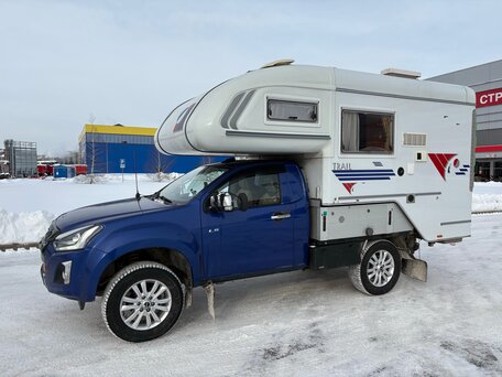 2019 Isuzu D-MAX, синий, 7500000 рублей, вид 2