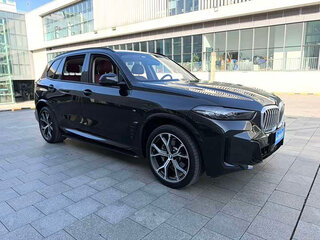 2024 BMW X5 Long 30Li IV (G05/G18) Рестайлинг, чёрный, 7547149 рублей, вид 3