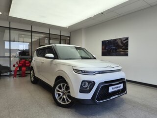 2021 Kia Soul III, белый, 1670000 рублей, вид 3