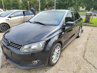 2013 Volkswagen Polo V, чёрный, 670000 рублей, вид 1