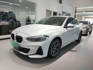 2022 BMW 1 серии 120i III (F52) Рестайлинг, белый, 1580000 рублей, вид 1