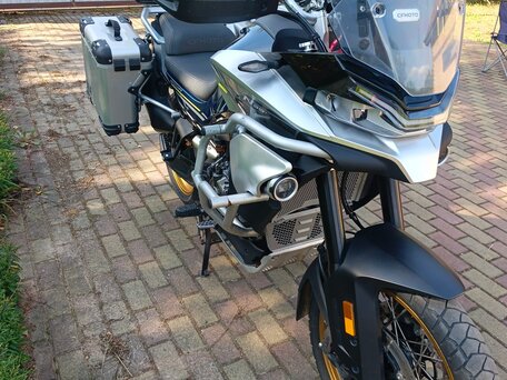 2023 CFMoto 800MT Touring, синий, 800000 рублей, вид 4