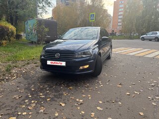 2016 Volkswagen Polo V Рестайлинг, синий, 1250000 рублей, вид 2