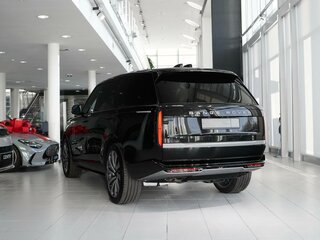 2025 Land Rover Range Rover P530 MHEV Long V, чёрный, 22500000 рублей, вид 5