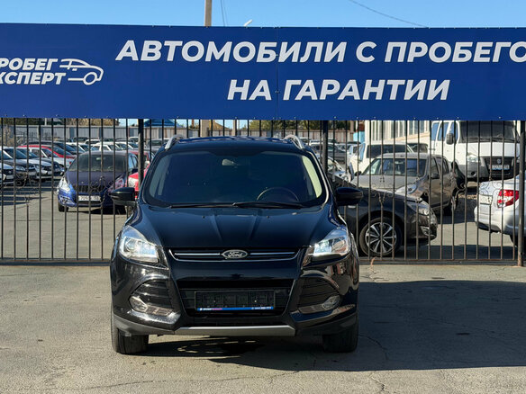 2013 Ford Kuga II, чёрный - вид 1