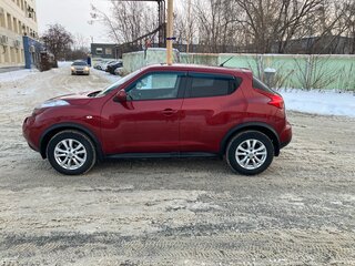 2013 Nissan Juke I, красный, 950000 рублей, вид 4